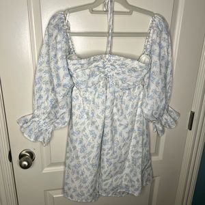 Storia S white and blue floral dress